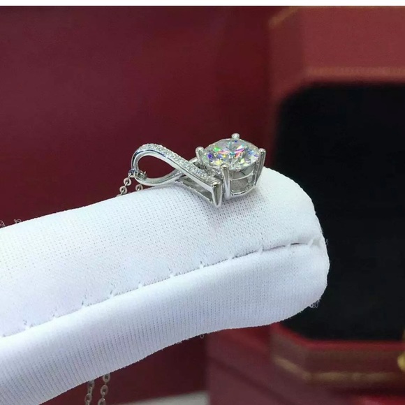 925Silver Necklaces Pendant Elegant Cubic Zirconia - Picture 2 of 3